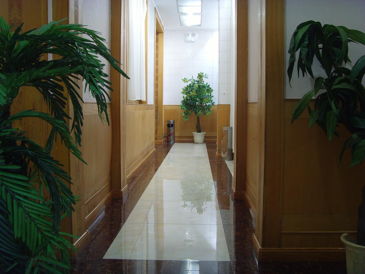 Qufu Garden Hotel Exterior foto